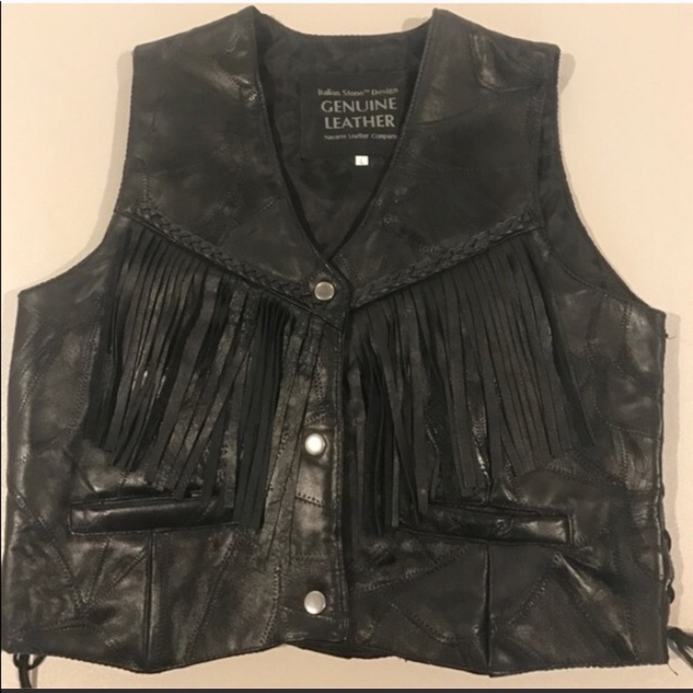 Italian Stone Design leather vest w/Fringe